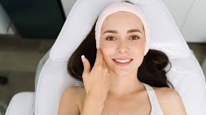 How Dermatologists Help Reduce the Appearance of Scars