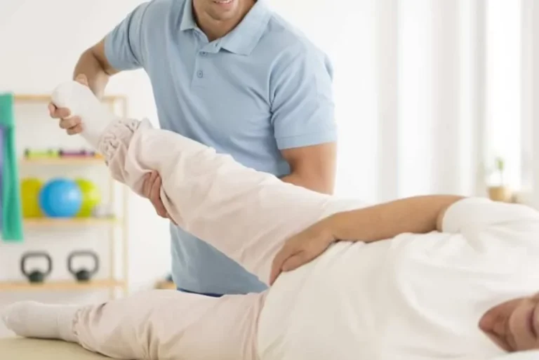 Prevention and Treatment Options for Hip Pain in Older Adults
