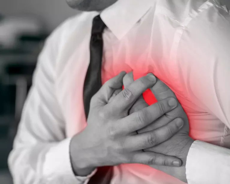The Impact of High Cholesterol on Heart Health and Strategies for Reduction