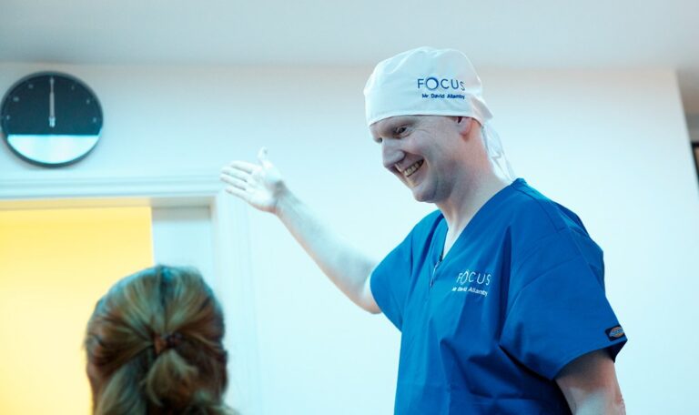 6 Reasons To Work With a LASIK Surgeon