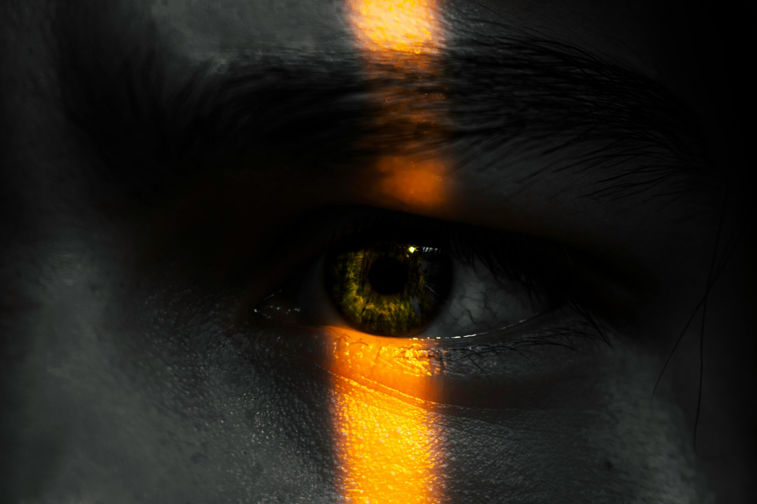 The Best Contact Lenses for Active Lifestyles: