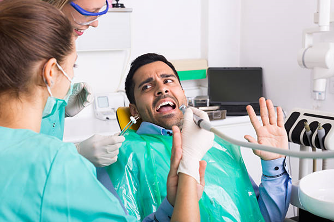 When Should You Visit the Dentist for a Dental Emergency?