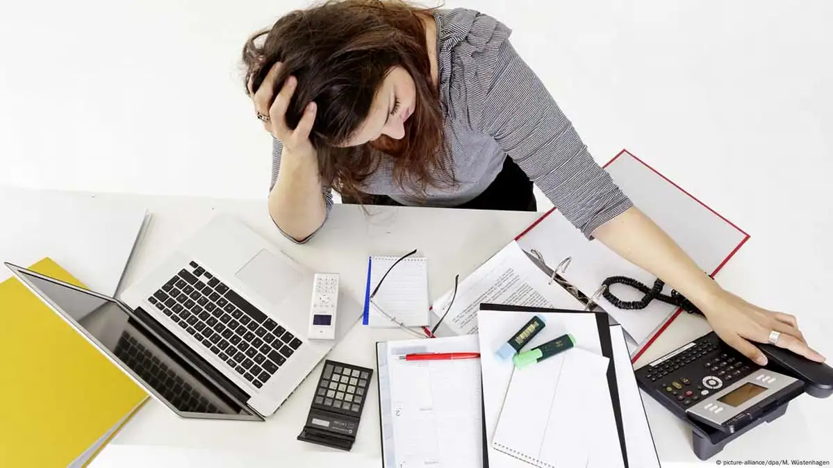 How to Recognize Signs of Mental Health Struggles