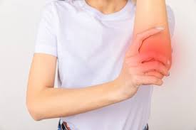 When To Visit a Walk-in Clinic for Minor Injuries and Illnesses